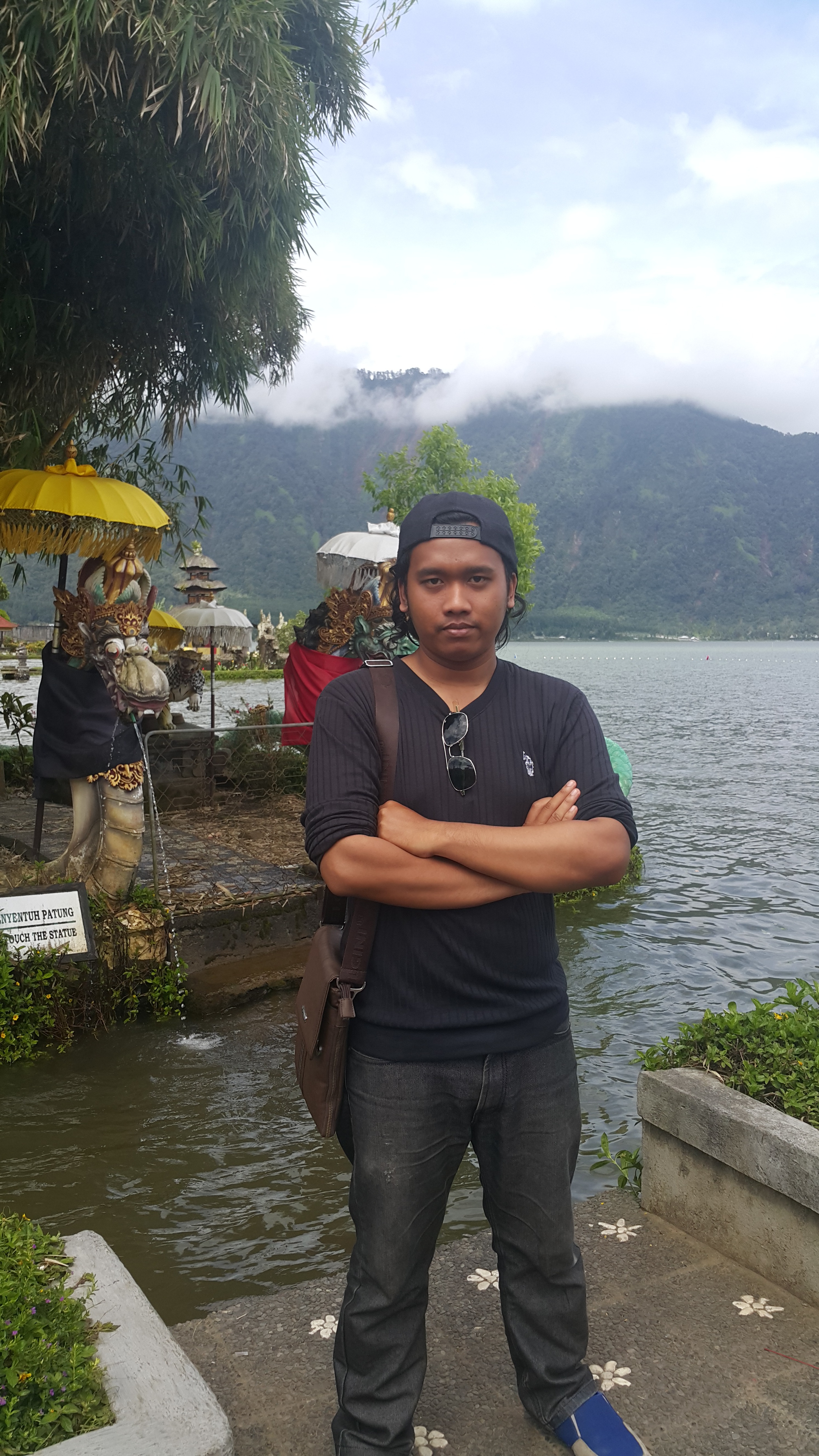 Reza F Rasyid